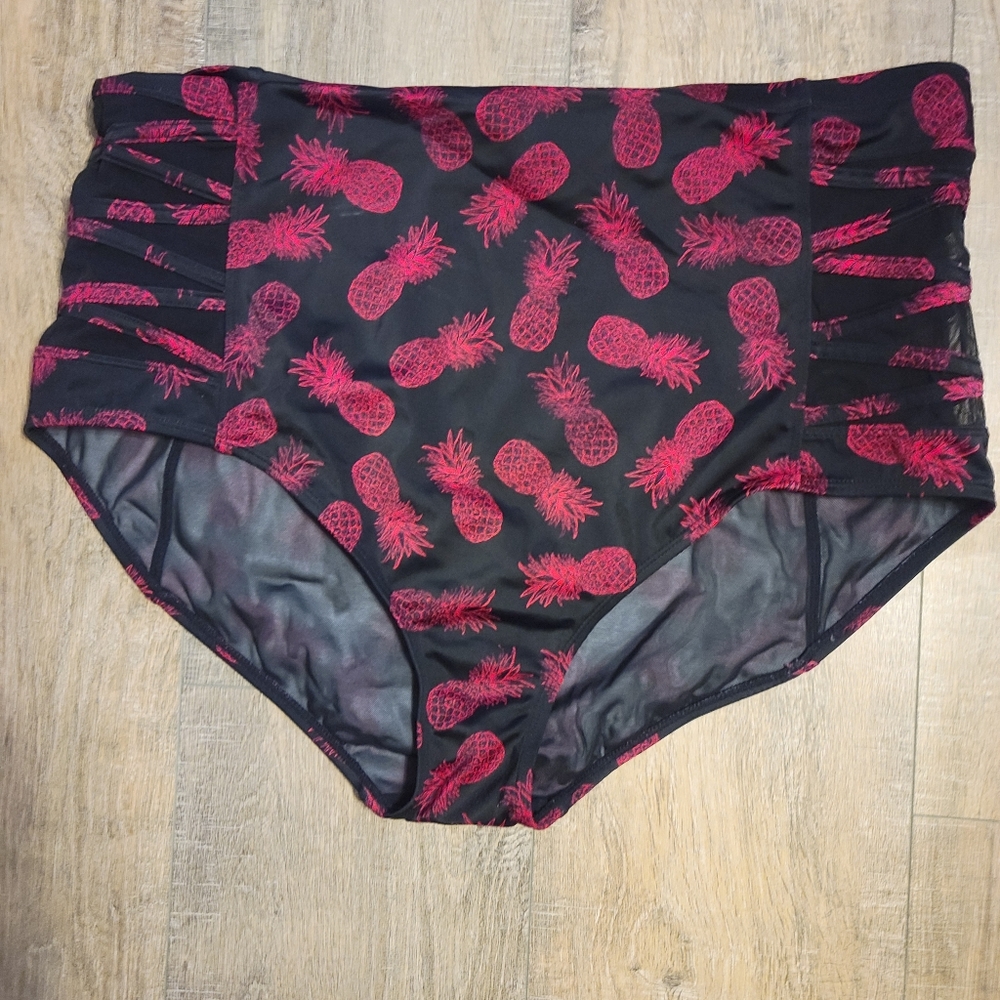 Torrid swimsuit bottoms. High waisted.  Size 2